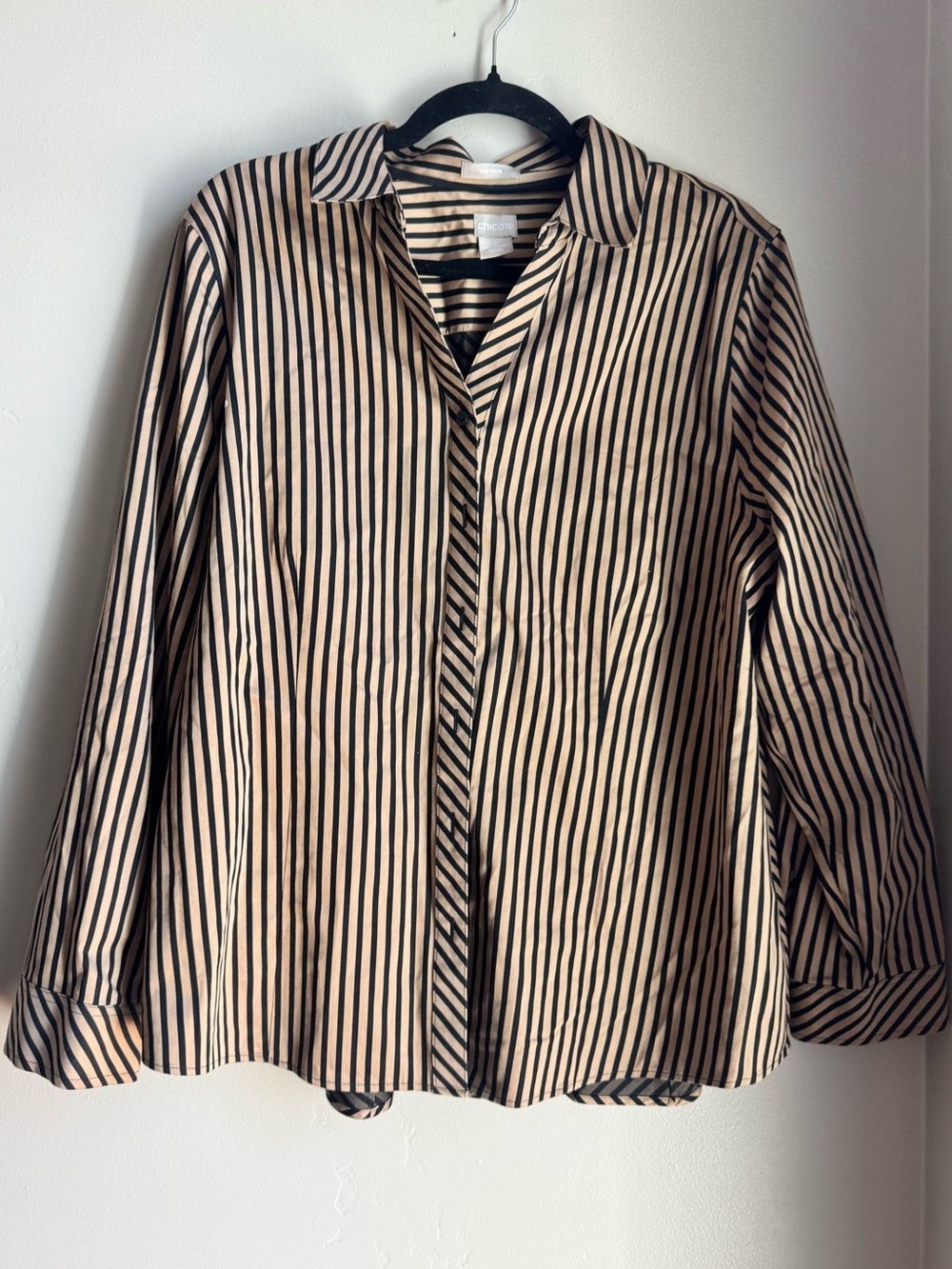 Chico’s Quiet Luxury Striped Button Down Neutral Old Money Chic Cotton Shirt 3